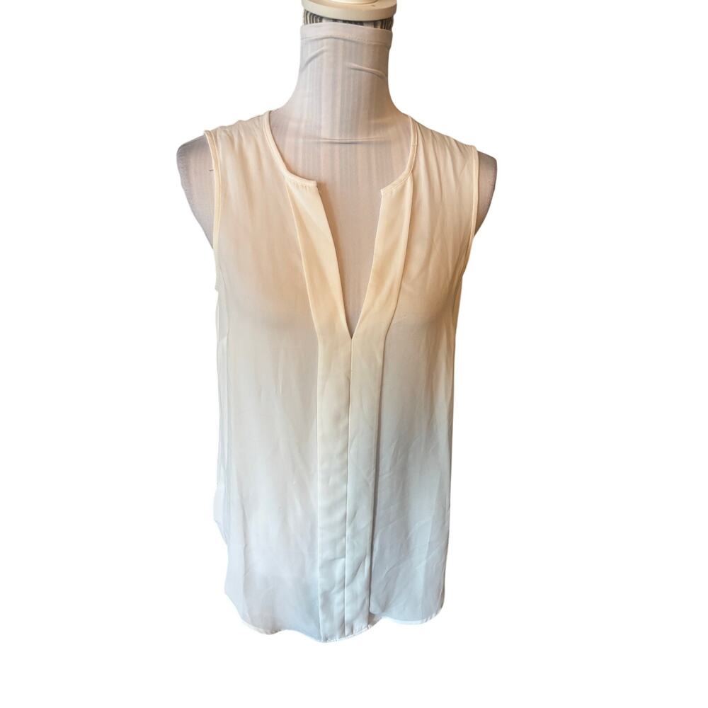 H&M White V-Neck Sleeveless Blouse Size 4